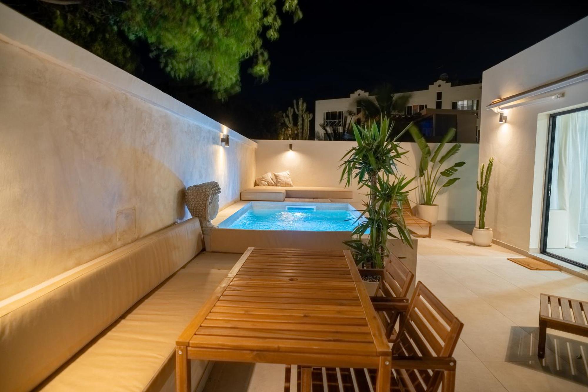 Apartment Urban Chill Private Pool Corralejo By Holidays Home Eksteriør billede